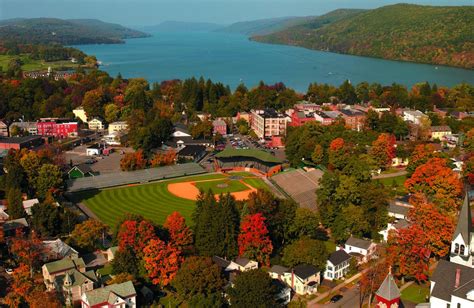 Four Season Towns 5 Great Year Round Destinations In Upstate Ny Newyorkupstate Com