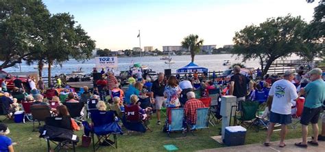 Friday Night Concerts At The Landing Destin West Vacations