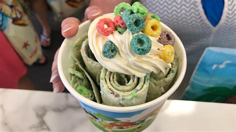 Frozen Dune Rolled Ice Cream Destin Visitor S Guide