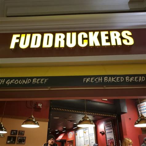 Fuddruckers Now Closed Burger Joint In Mashantucket