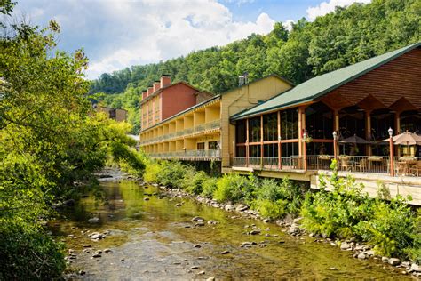 Gatlinburg Tn Vacation Package 99 3 Nights At River Terrace Resort