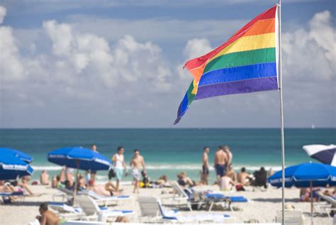 5 Gay Travel Spots