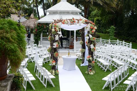 Gazebo At The Palms Hotel Wedding Venues Beach Outdoor Wedding