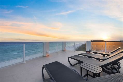 Gorgeous Beachfront Destiny By The Sea Home W Rooftop Deck Destin Vrbo