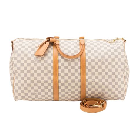 Great Louis Vuitton Travel Bag Perfect For Those Summer Getaways