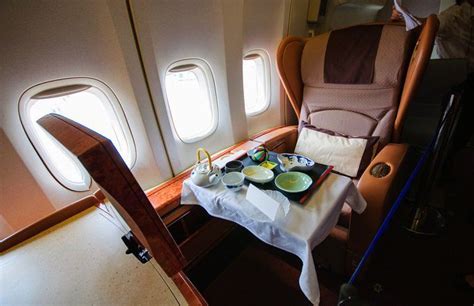 Great Ways To Purchase First Class Tickets