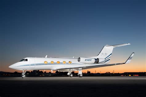 Gulfstream G Iii Business Jet Traveler