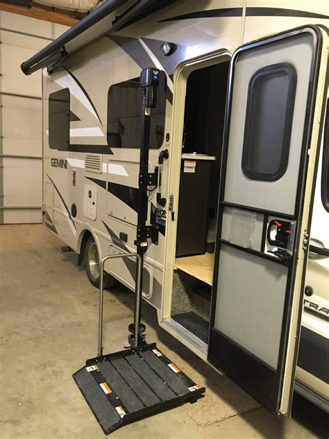 Handicap Lifts For Motorhomes At Mary Olsen Blog