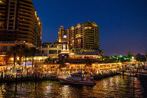 Harbor Walk Destin Florida Photograph By Paul Bartoszek