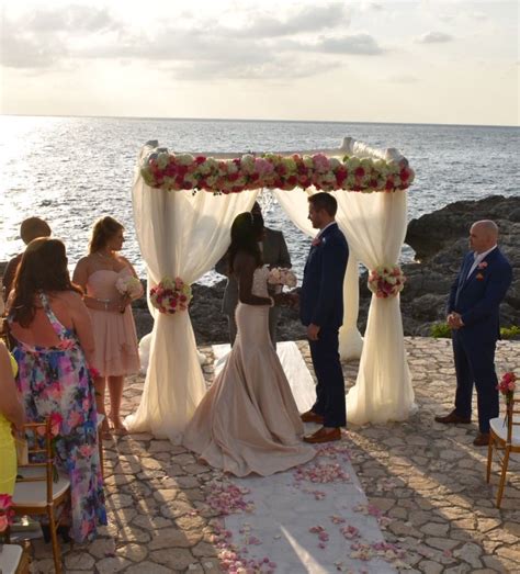 Have A Beautiful Destination Wedding Like Nbc S Checkey Beckford At