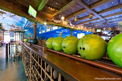 Have Fun And Great Food At Uncle Buck S Fish Bowl And Grill