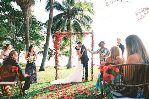 Hawaiian Style Wedding On Maui Maui S Angels Wedding Blog Weddings