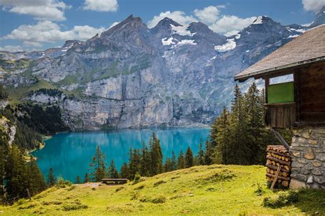 Hiking In The Swiss Alps Summer Destination Guideworldwide Insure