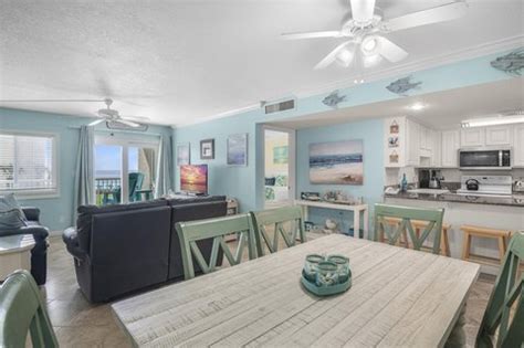 Holiday Surf And Racquet Club Destin Fl Real Estate Homes For Sale