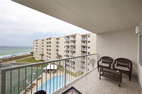 Holiday Surf Racquet Club 516 Destin Florida Condo Rental