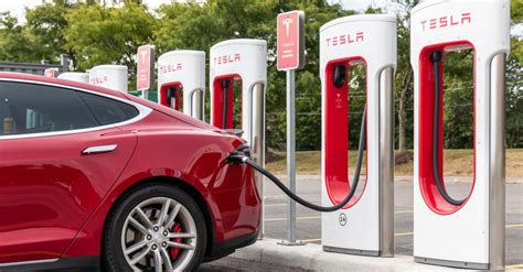 How Do Tesla Charging Stations Work Carshtuff