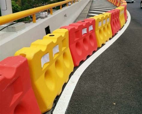 How Do Water Filled Barriers Compare Concrete Jersey Barriers Thesite Org