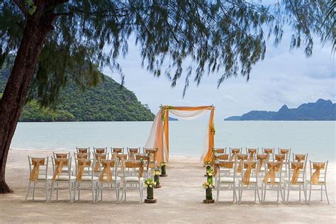 How Much Does A Destination Wedding Cost Bridespedia