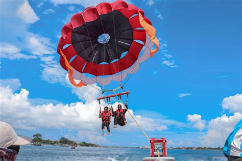 How Much Does It Cost To Parasail In Destin Florida