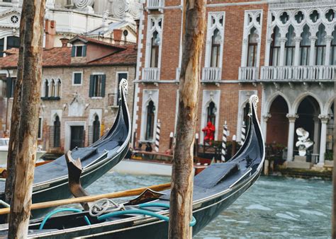 How Much Is A Gondola Ride In Venice Is It Worth It Pommie Travels