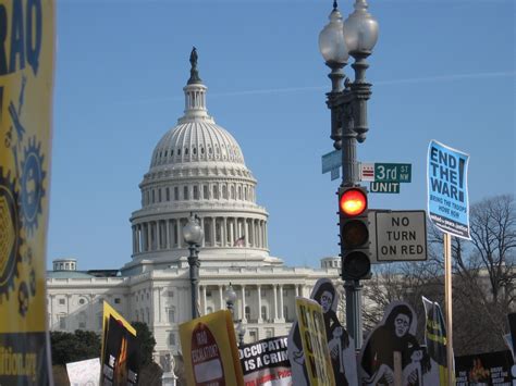 How To Be Safe At A Political Rally Or Protest Soapboxie