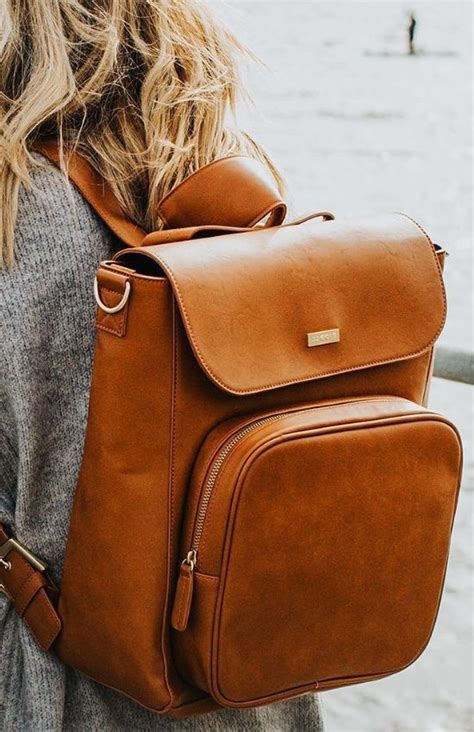 How To Choose The Best Travel Backpack For Women