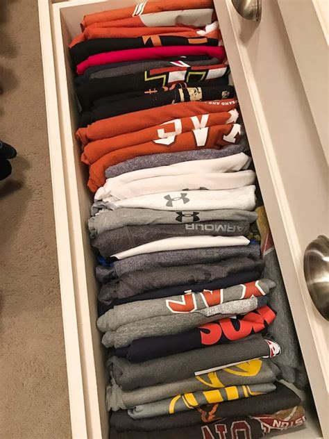 How To Fold T Shirts Simple Trick For Organizing Your Shirt Drawer