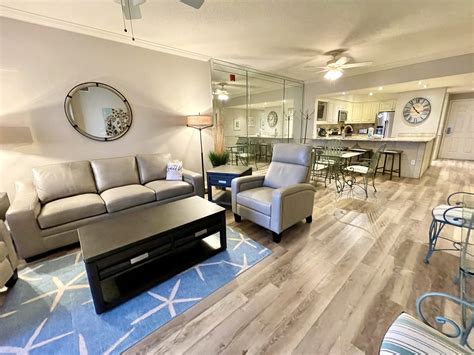 Inn At Crystal Beach Destin Vacation Rentals Condo And Apartment