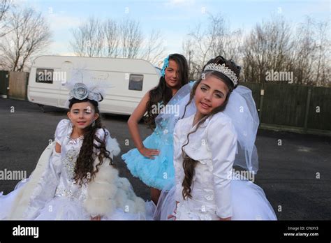 Irish Travellers Girls On A Gypsy Site In St Albans Dressed In Holy