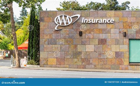 July 30 2020 Menlo Park Ca Usa Aaa Insurance Office In San