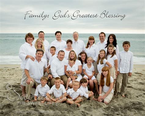 K Family Reunion Destination Photographer Vacation Beach Oceanside