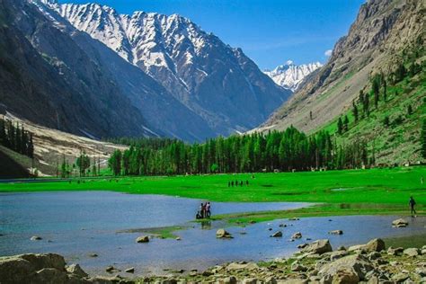 Kalam Valley Sawat Pakistan Tourist Places Family Friendly