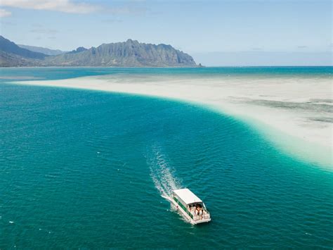 Kaneohe Bay Sandbar Oahu Destinations Oahu Waikiki Tours Amp Activities Fun Things To Do In