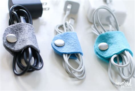 Keep Your Cables And Cords Organize And Detangled With These Diy Felt