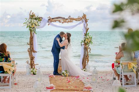 Key West Destination Wedding Destination Wedding Couple Photos Wedding