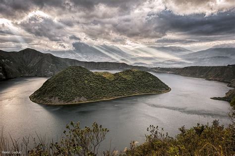 Laguna De Cuicocha Ecuador Photo Spot Pixeo