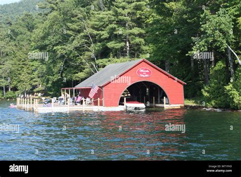 Lake George Ny Scenery Lake House Vacation Life Stock Photo Alamy