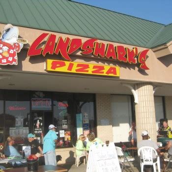 Landshark Amp 39 S Pizza Company Destin Pizza Restaurantsdestin Florida Attractions