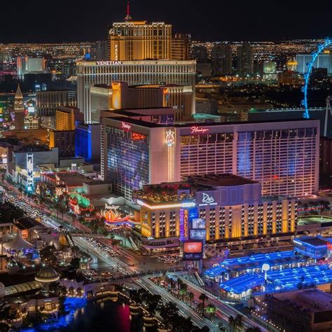 Las Vegas Vacation Packages 2023 From 422 Travelocity Vacation