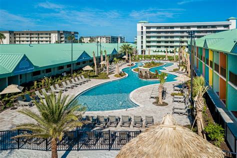 Lazy Rivers Oceanfront Seating And River Views At These 3 Southern