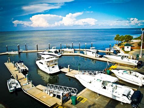 Legendary Marine Destin 15 Photos Amp 11 Reviews Boating 4601 Legendary Marina Dr Destin