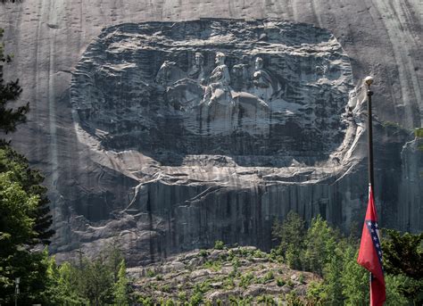 Logo For Georgia S Stone Mountain Omits Confederate Image Ap News