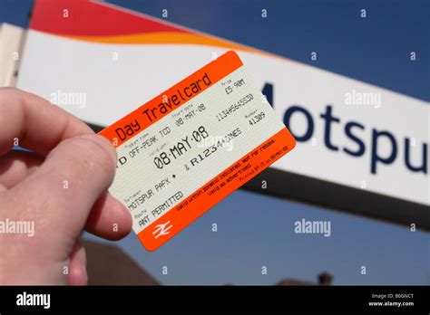 London One Day Travelcard Ticket Offering Public Transport Of Londons Rail Underground And Bus