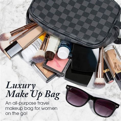 Luxury Checkered And Snakeskin Travel Makeup Bag For Women Cosmetics