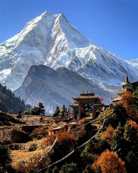 Majestic Manaslu 8163 M 8Th Highest Mountain In The World Manaslu