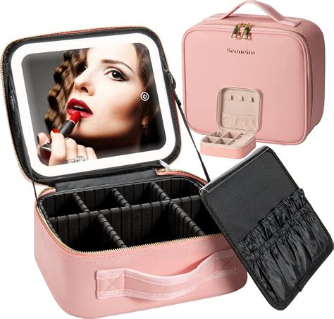 Makeup Traveling Case Essentials