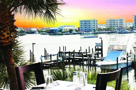 Marina Caf Destin Restaurants Review 10Best Experts And Tourist Reviews