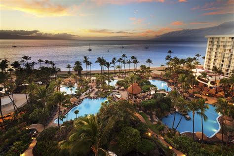 Maui Resorts Beach Luxury Resorts On Maui Go Hawaii