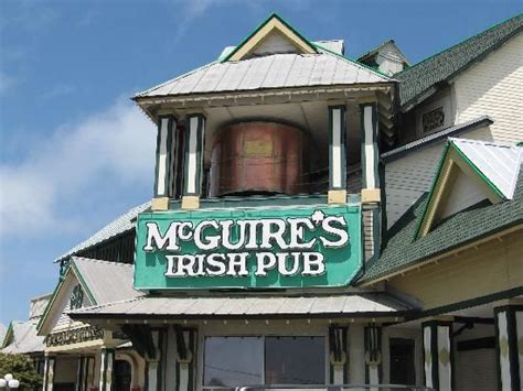 Mcguire S Irish Pub Destin Florida The Burgers And Steaks Were So