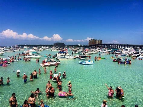 Memorial Day Weekend At Crab Island In Destin Adventure Tours Destin Florida Destin